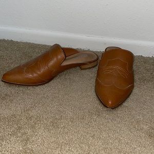 Tan Mules